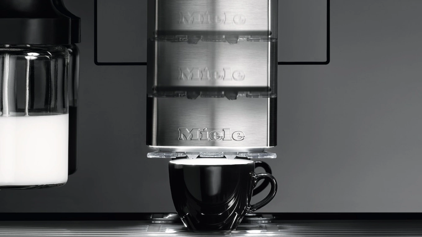 Miele Cupsensor höhenverstellbarer Miele Cupsensor mit tasse