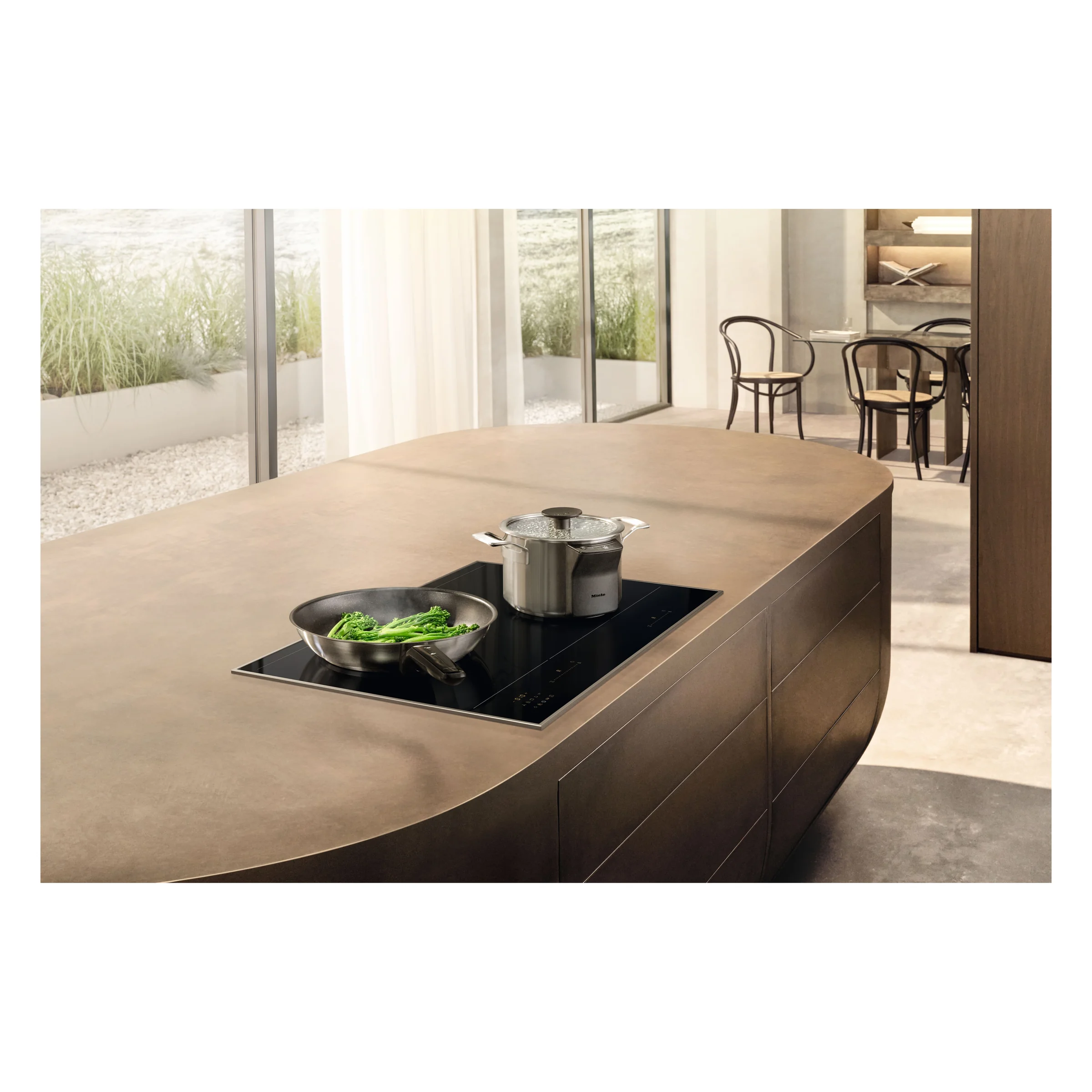 Miele KM 8585 FR Herdunabhängiges Induktionskochfeld Edelstahl