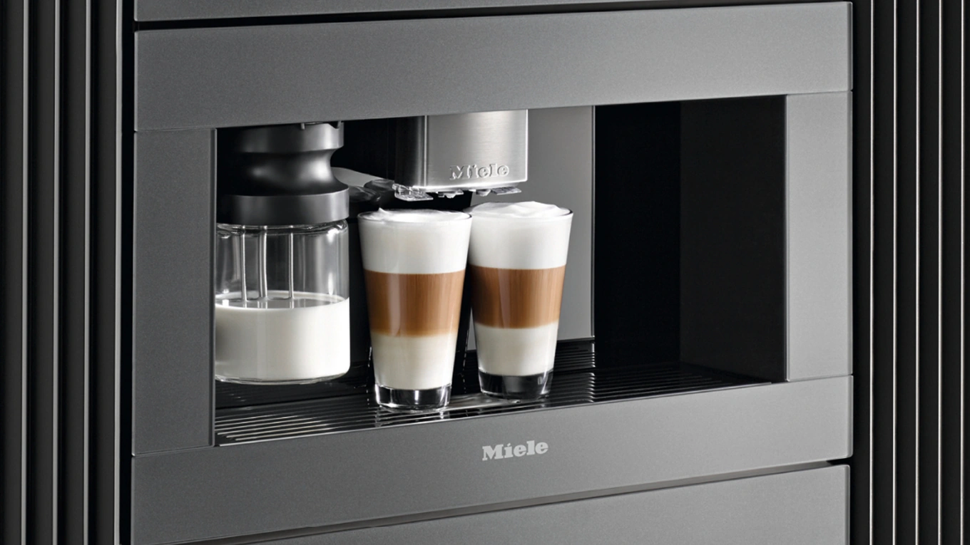 Miele CVA 7000 Kaffeevollautomat mit mba Milchbehälter für latte macchiato milchschaum
