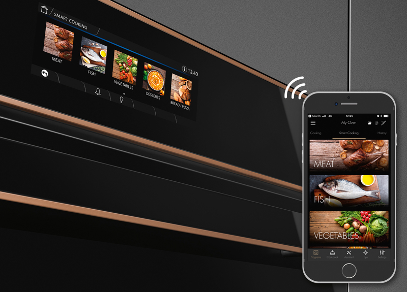 smartphone mit wifi symbol neben einem smarten smeg backofen mit tft touch display