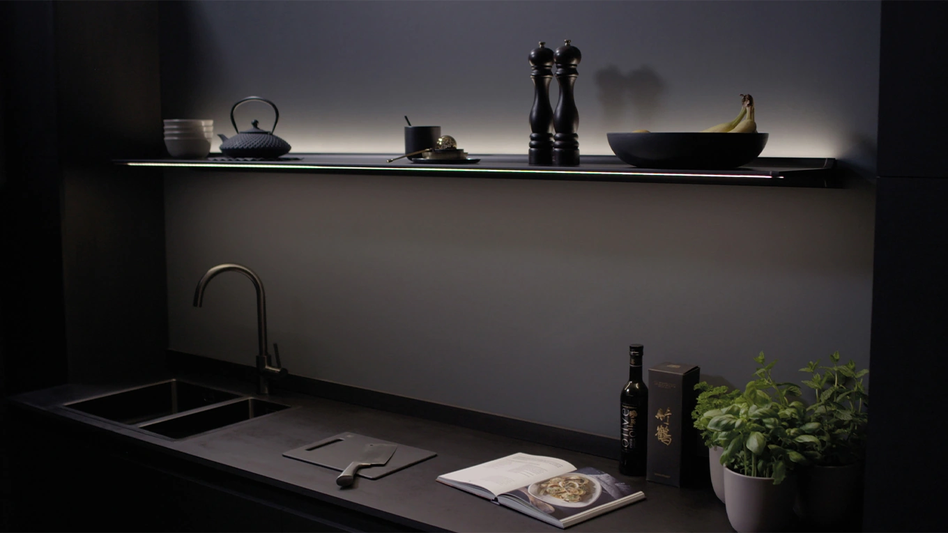 novy shelf wandregal mit licht novy shelf wandregal mit licht