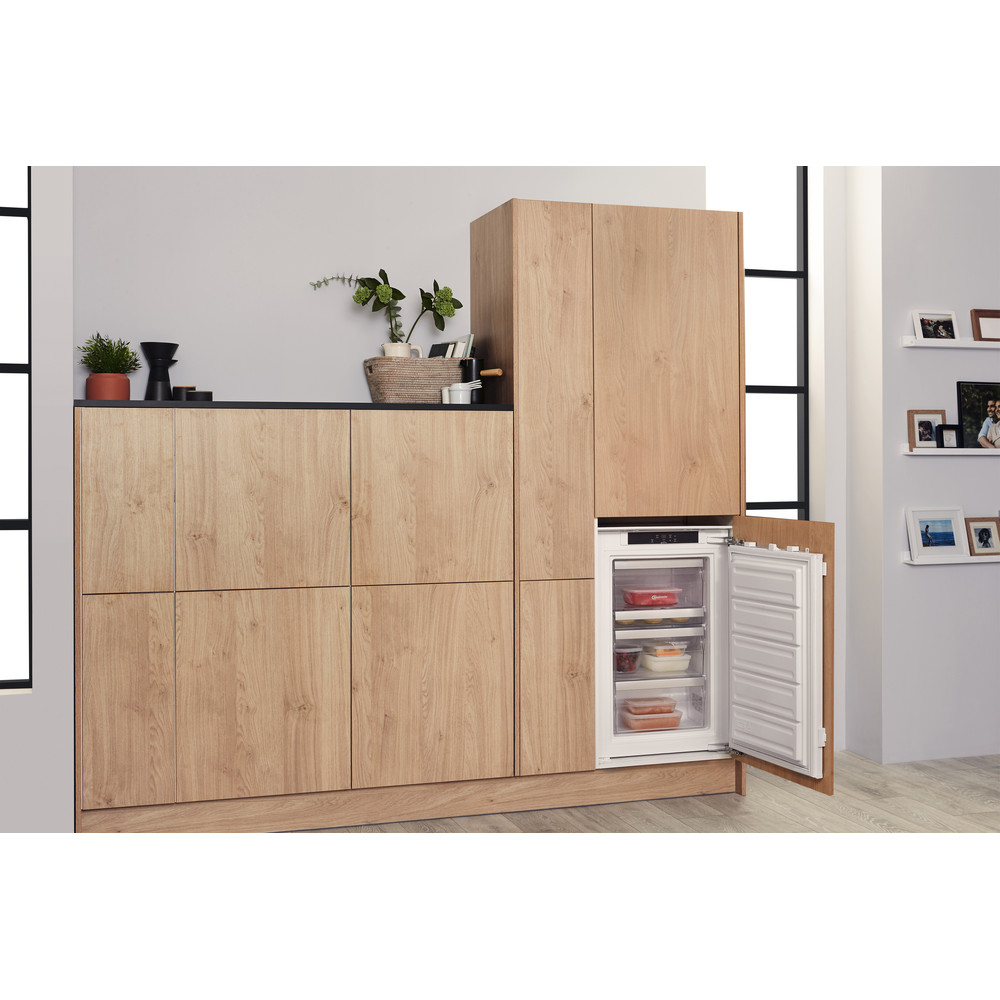 Bauknecht GSI 9F2 Einbau-Gefrierschrank Weiß