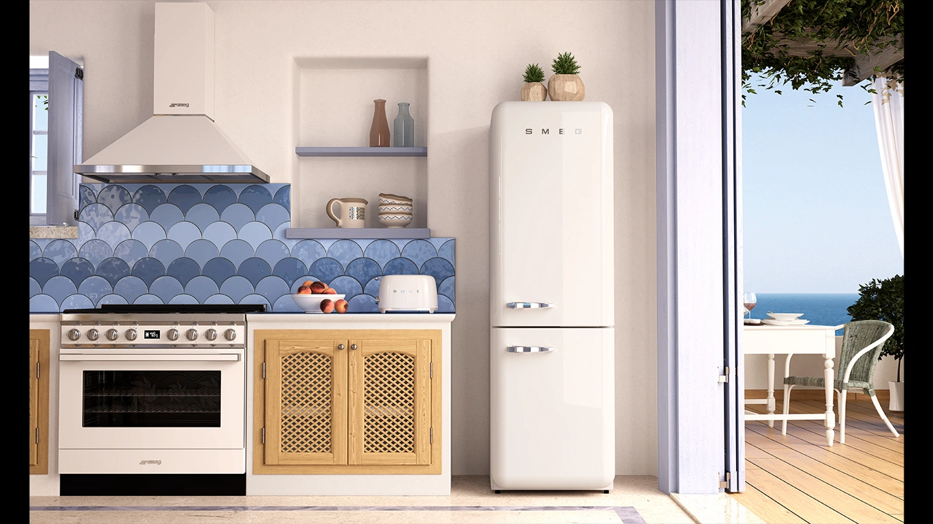 SMEG FAB32 Smeg FAB32 Kühlschrank in weiß in einer mediterranen küche