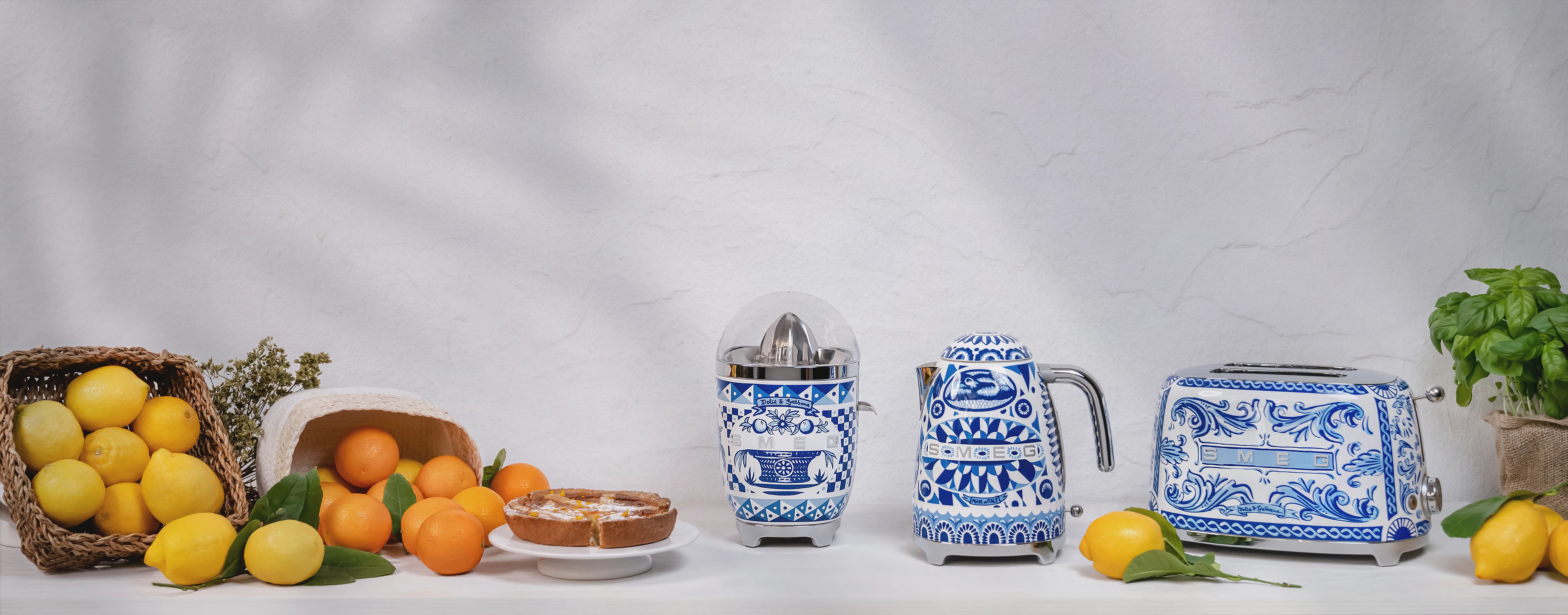 Smeg TSF01DGBEU Toaster Dolce & Gabbana Smeg TSF01DGBEU Toaster Dolce & Gabbana
