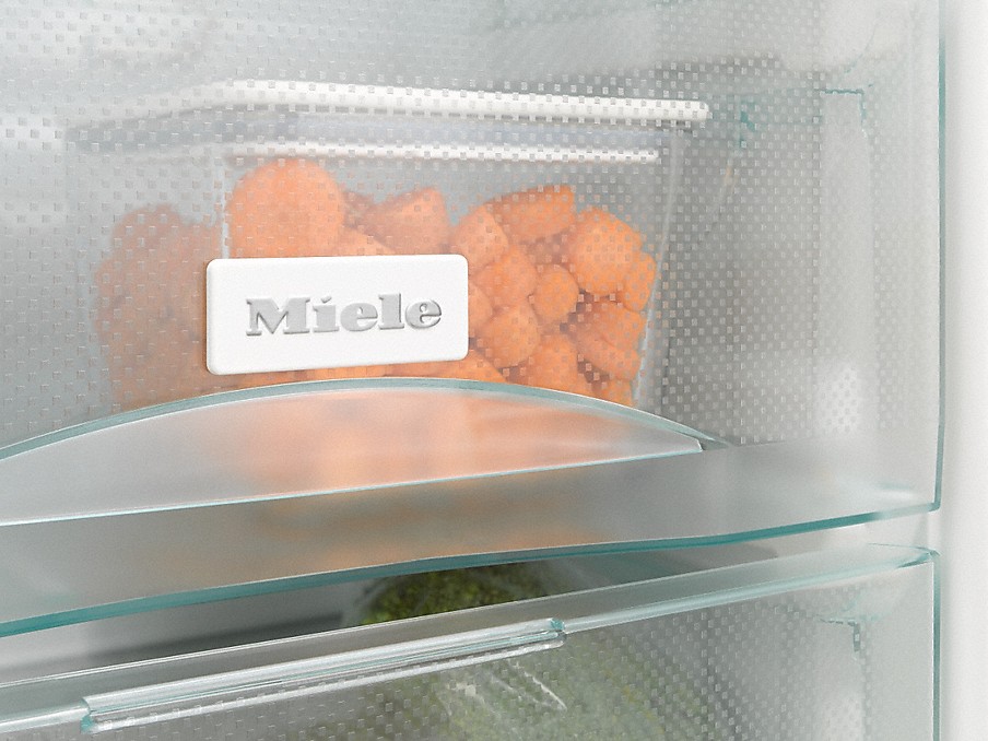 Miele No Frost Miele Gefrierfach mit Möhren in einem No Frost Gefrierschrank