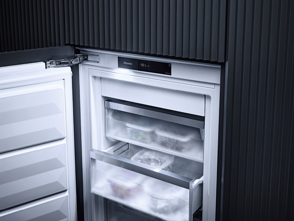 Miele FNS 7770 E Einbau-Gefrierschrank