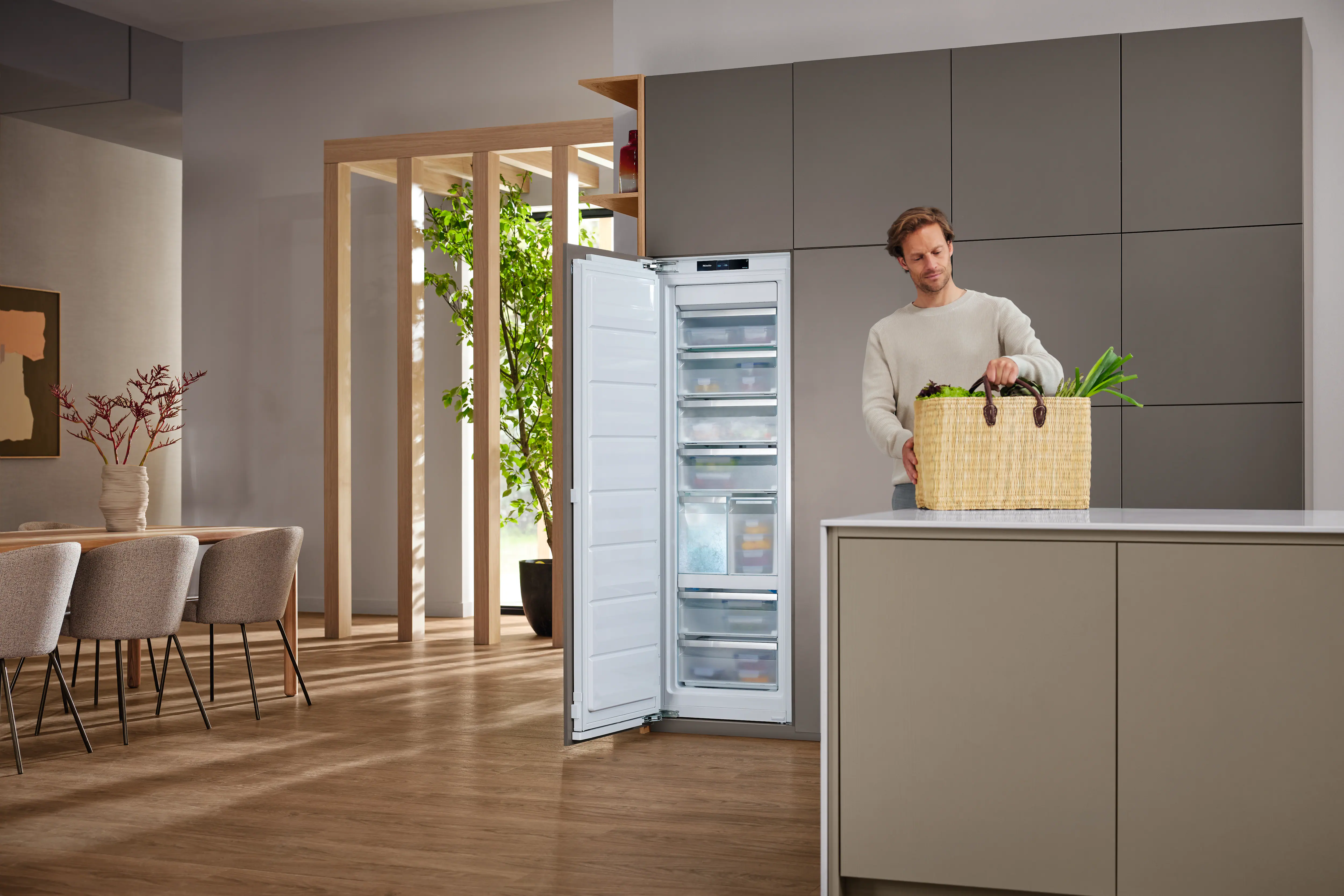 Miele FNS 7794 D Li Einbau-Gefrierschrank