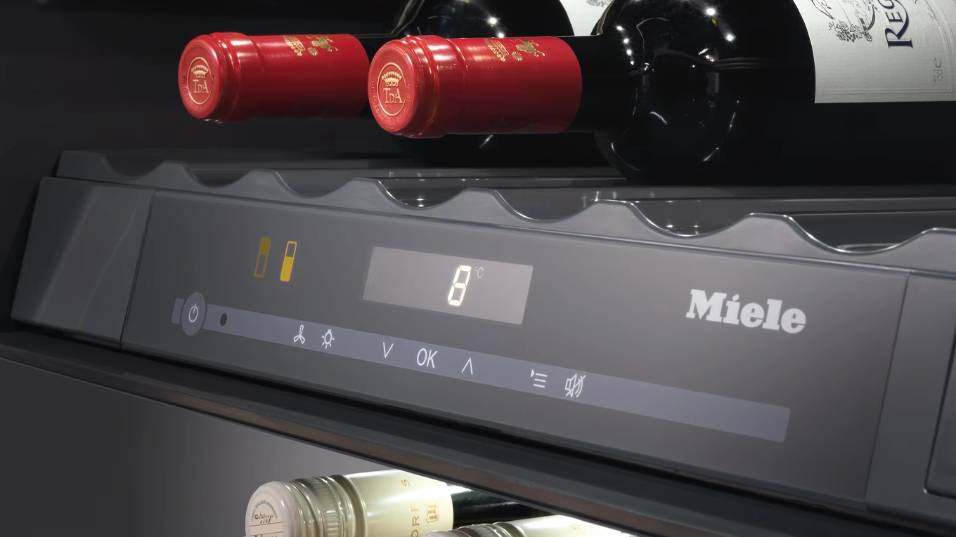 miele-kwt-6322-ug-1 unterbau-weinkühlschrank temperatur einstellung am miele-kwt-6322-ug-1 unterbau-weinkühlschrank