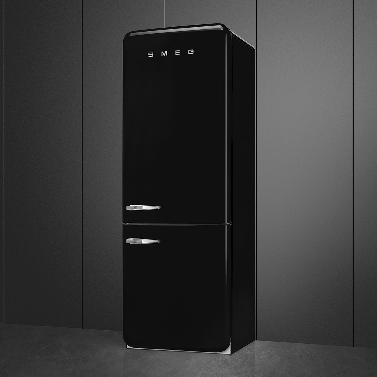 Smeg FAB38RBL5 Stand-Kühlschrank Schwarz