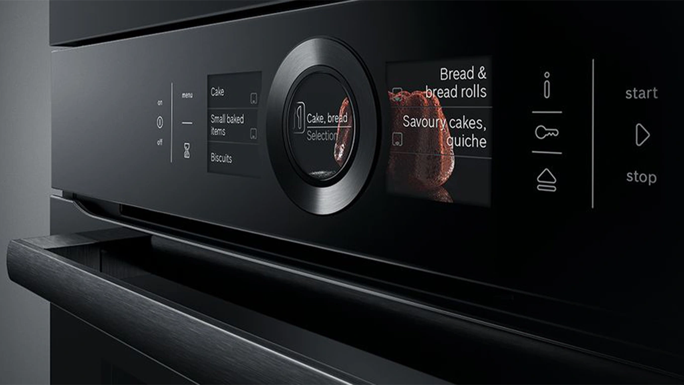 Bosch accent line backofen Detail vom TFT-Touch Display mit bratassistent