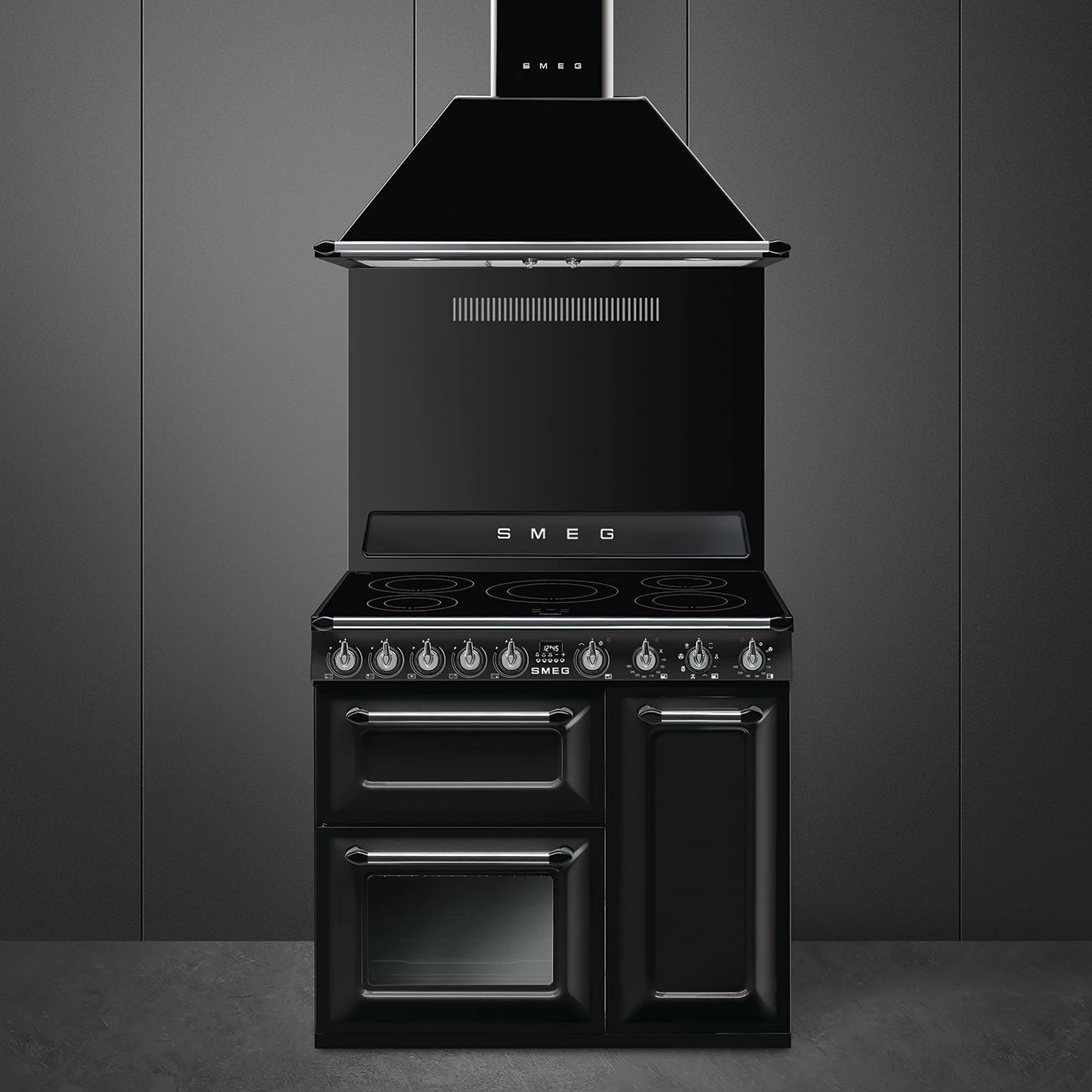 Smeg TR93IBL2 Induktions-Standherd Schwarz