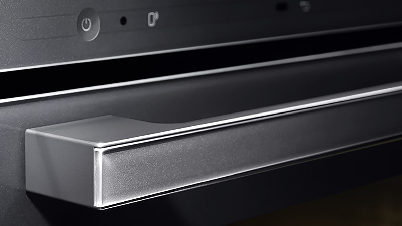 Miele Qualität Miele Backofen-Griff im Detail als Symbolbild für Geräte mit Qualität