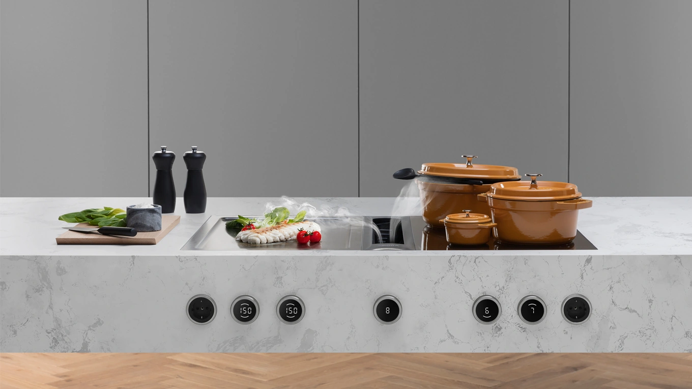BORA Professional 3.0 Kochfeld mit Induktion & Abzug bora professional 3.0 induktionskochfeld mit abzug von vorne mit bedienknebeln und zwe töpfen